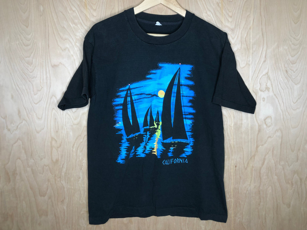 1980’s California “Boats” - XL product image 1